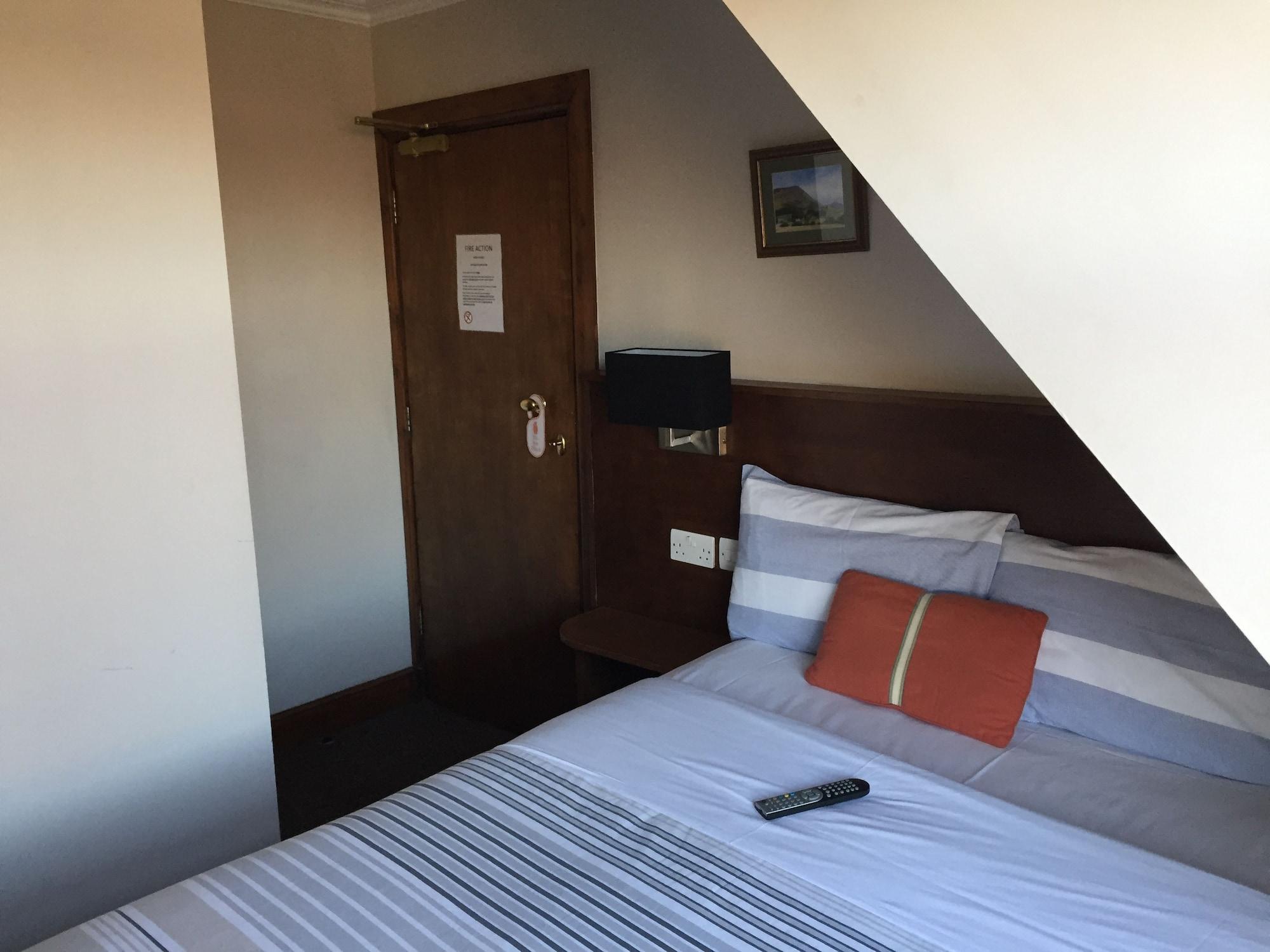 Cambridge House Hotell EDI Eksteriør bilde