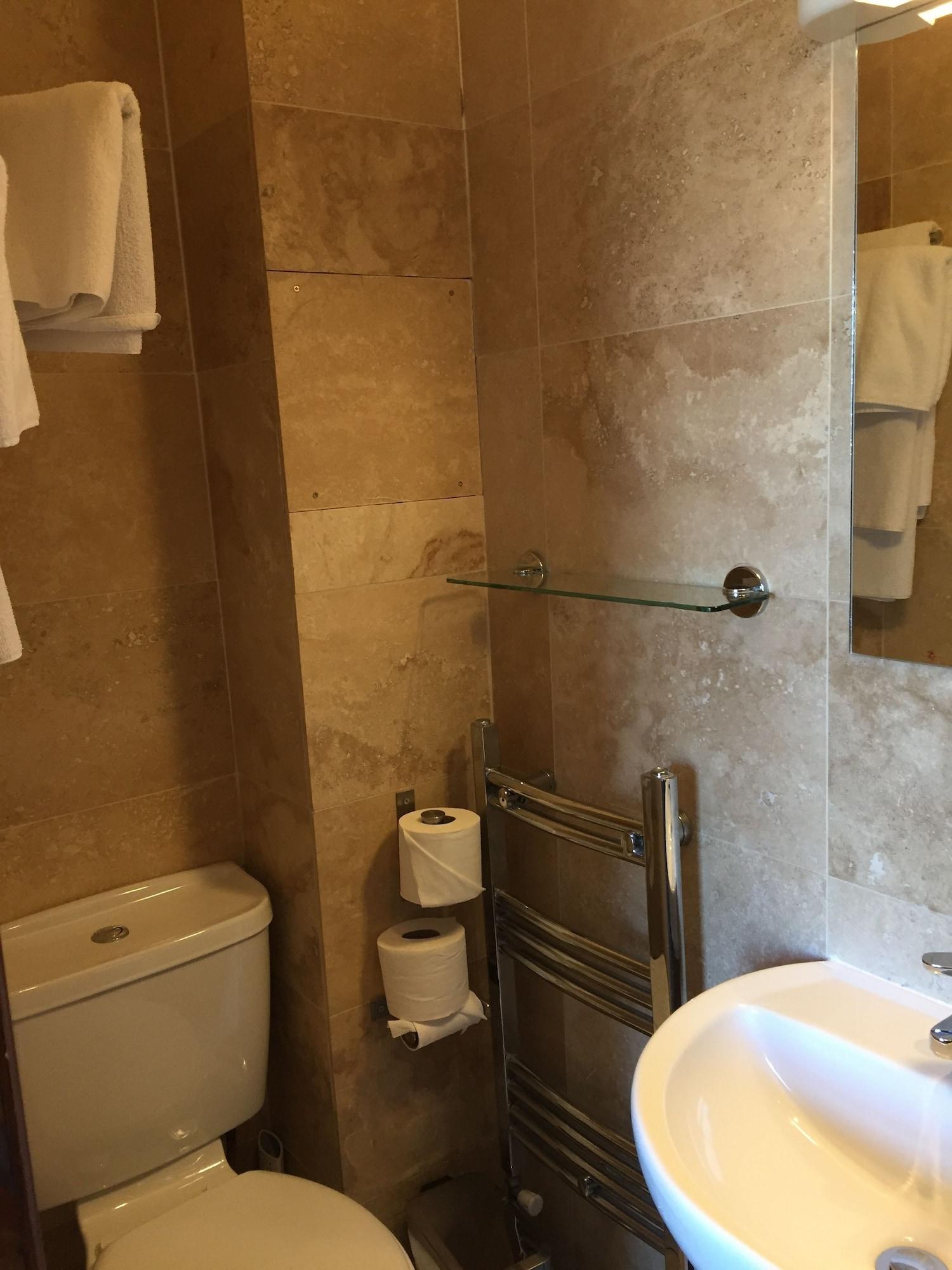 Cambridge House Hotell EDI Eksteriør bilde